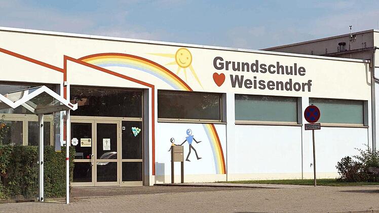 In den Gebäuden der Weisendorfer Grundschule gibt es keine einheitliche brandschutztechnische Infrastruktur. Foto: Richard Sänger