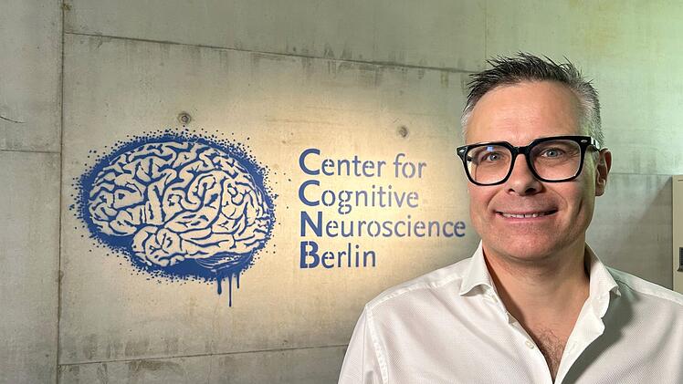 "Wir haben alle den Drang danach, ein Schnäppchen zu machen", weiß Neurowissenschaftler Kai-Markus Müller.