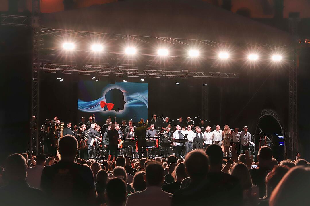 Amadeus Rockt &ndash; Das Jubil&auml;umskonzert