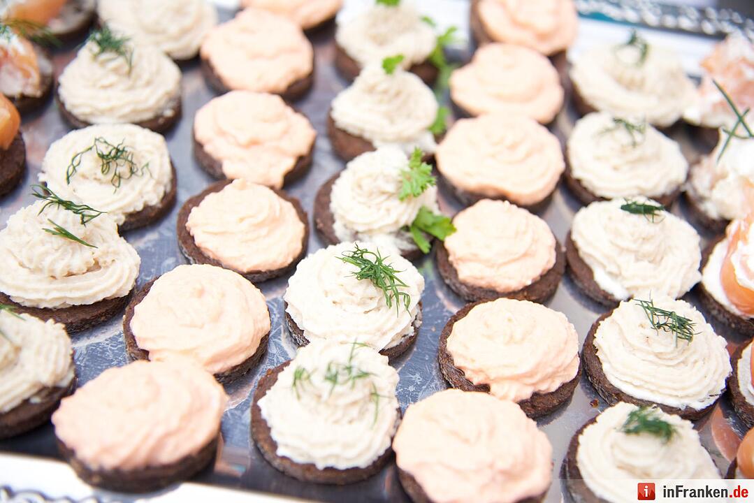 Nach einjähriger Kirchensanierung: Hannberg feiert die Wiedereröffnung der Wehrkirche der Pfarrei Geburt Mariens Hannberg