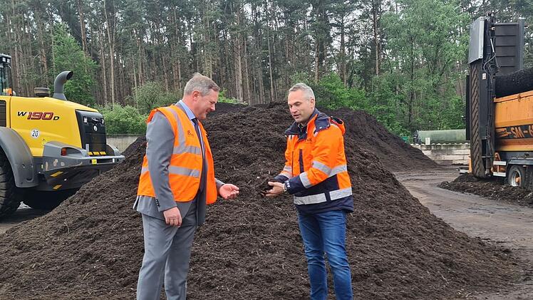 Schatz im Landkreis Fürth gefunden: Außergewöhnliche Suche läuft - "Wem gehört er?"