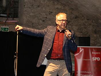 Robert Griess im Bocksbeutelkeller Hammelburg Foto: Hilmar Ruppert