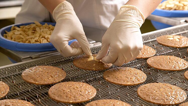 N&uuml;rnberg: Lebkuchen-Schmidt reagiert auf drohenden Gasausfall - Produktion rund um die Uhr