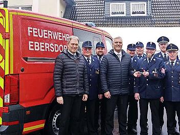 Freude herrschte bei der offizielle Schlüsselübergabe für den MTW 14/1.