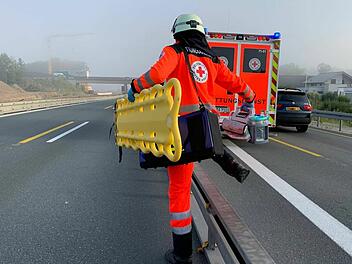 Rettungseinsatz auf A3: Bayerisches Rotes Kreuz Erlangen-Höchstadt vor Ort
