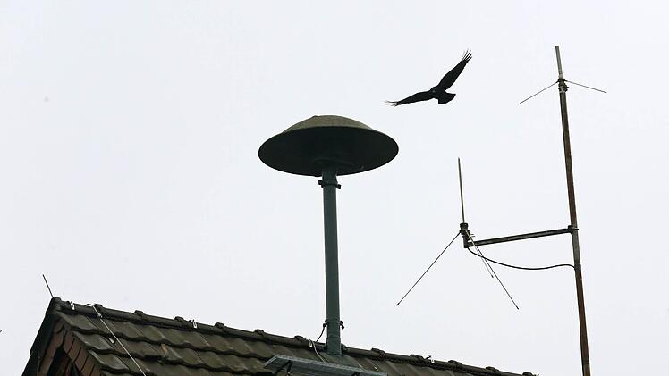 Wenn am Wochenende im Landkreis Bamberg die Sirenen heulen, muss das nichts schlimmes bedeuten. Das Landratsamt führt einen Probealarm durch. Symbolbild, Foto: Roland Weihrauch/dpa