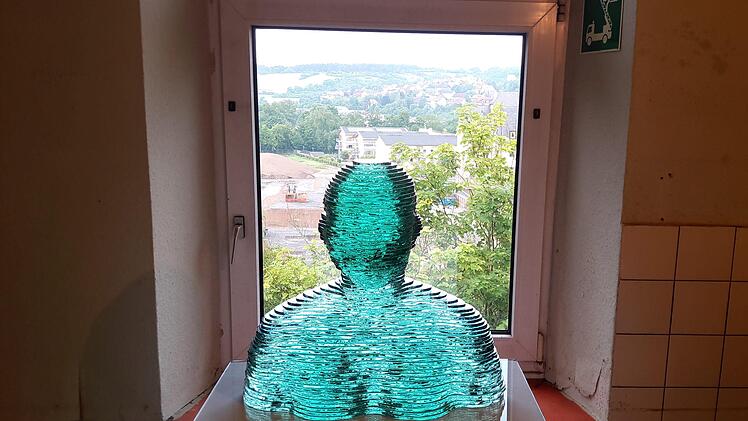 Die Flachglasbüste war Teil der "Else"2-Ausstellung. Foto: Hartmut Hessel