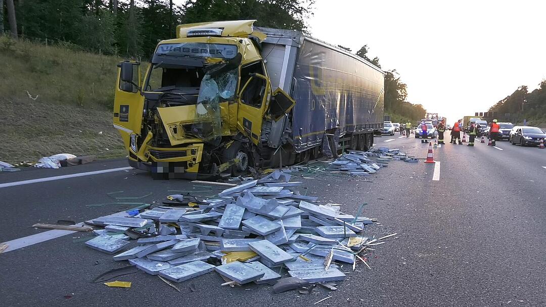 Lkw-Unfall auf A3 bei Kist