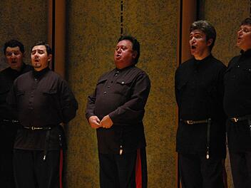 Die Donkosaken begeisterten im Rossini-Saal. Foto: Peter Klopf