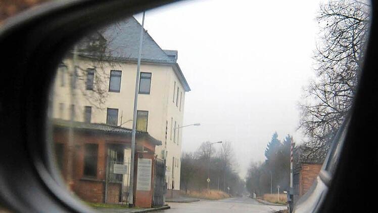 2011 wurden die Verhandlungen um einen Kauf des früheren BGS-Geländes unterbrochen und seither nicht wieder aufgenommen, berichtete Oberbürgermeister Norbert Kastner gestern im Stadtrat. Fotos: Simone Bastian