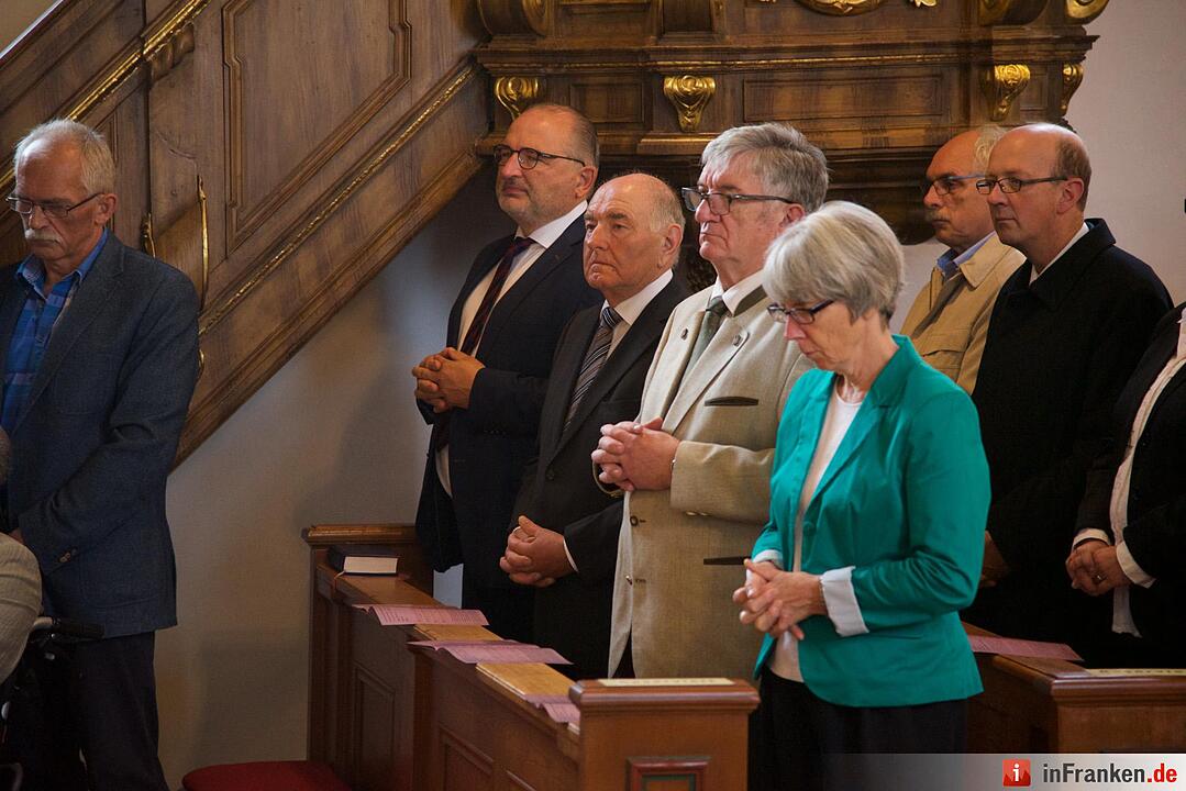 Nach einjähriger Kirchensanierung: Hannberg feiert die Wiedereröffnung der Wehrkirche der Pfarrei Geburt Mariens Hannberg