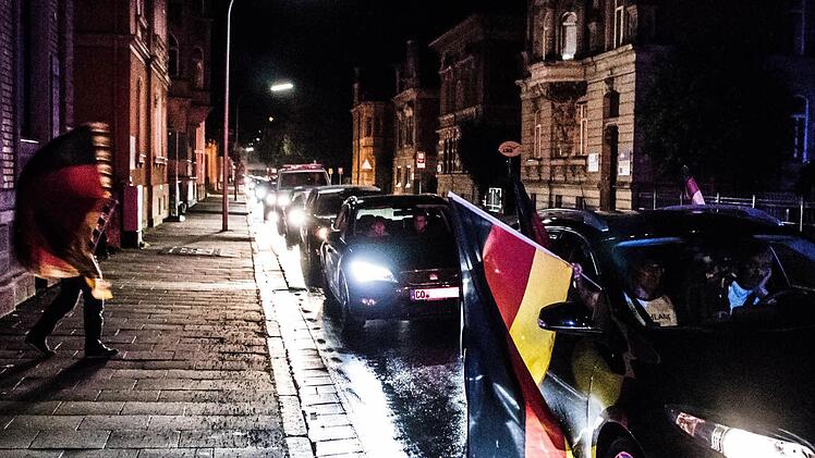 Impressionen vom Autokorso in der Coburger InnenstadtFoto: Jochen Berger