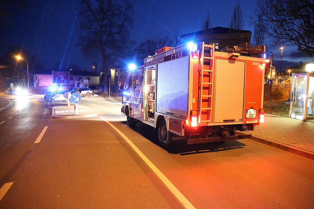 Auto überschlägt sich: Verletzter bei Unfall in Bayreuth