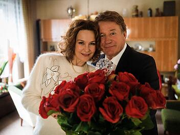 Das perfekte Paar? Marianne (Valerie Koch) und Karsten Voss (Jörg Schüttauf) genießen ihre Ehe - so zumindest wirkt es für Außenstehende.
