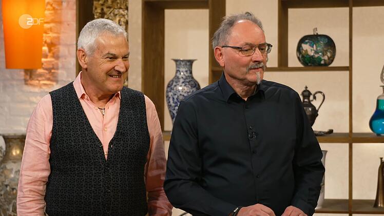 Die Verk&auml;ufer Franz und Manfred hatten sich vor Jahren auf einem Flohmarkt kennengelernt.