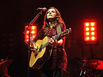 Amy MacDonald. Fotos: Helmut Ölschlegel