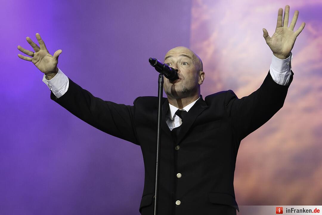 Unheilig und drei Vorbands spieleten am Freitag in Rothenburg ob der Tauber