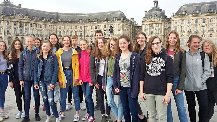 Die deutschen Austauschschüler vom Herder-Gymnasium in Bordeaux Foto: privat