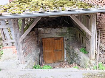 Eine Erbengemeinschaft hat den Felsenkeller der Gemeinde Thundorf überlassen, damit alle Bürger ihn nutzen können. Foto: Philipp Bauernschubert