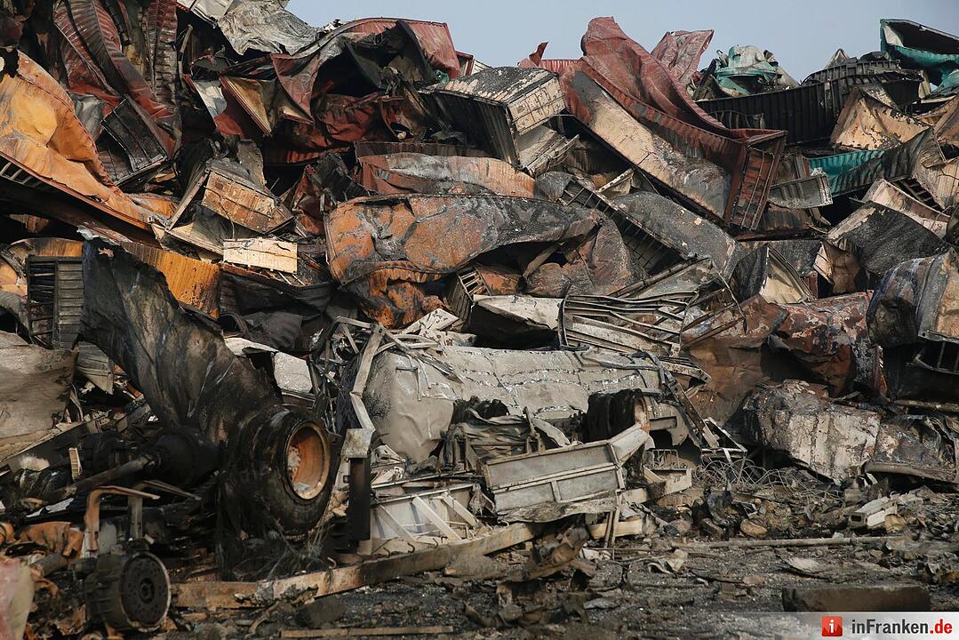 Huge explosion rocks Chinese port city of Tianjin