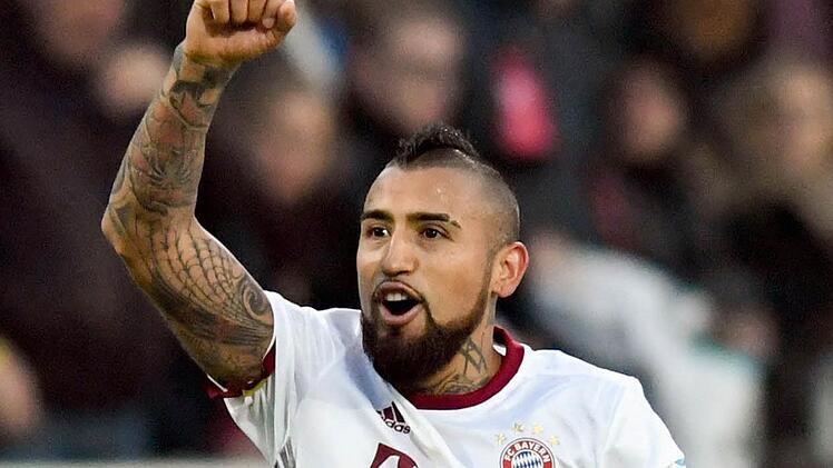 Arturo Vidal  Foto: Armin Weigel, dpa