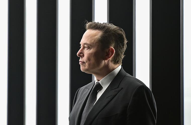 Musk droht abtrünnigen Twitter-Werbekunden