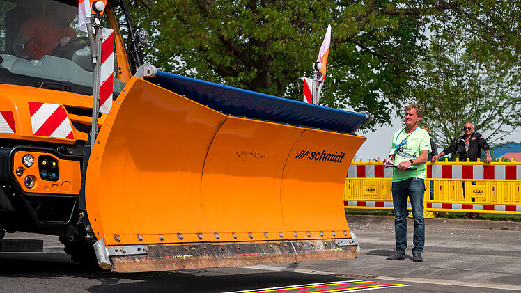 Marktredwitz: 1. Bayerische Schneepflugmeisterschaft