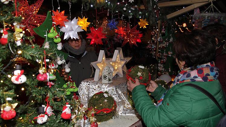 Adventsmarkt Eggolsheim  Foto: Mathias Erlwein