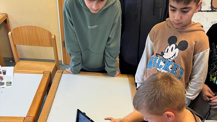 W&auml;hrend der Projektarbeit gingen die Kinder...