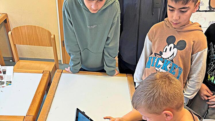 W&auml;hrend der Projektarbeit gingen die Kinder...
