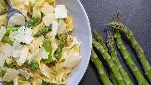 Spargel-Zitronen-Pasta