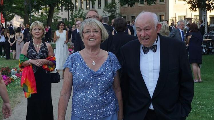 Ministerpr&auml;sident a. D. Dr. G&uuml;nther Beckstein und seine Frau Foto: Pascale Ferry