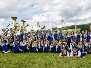 Die Mitglieder des JBO Scholz freuen sich trotz allem auf Weihnachten und darauf, bald wieder zusammen zu musizieren. Foto: Foto-Fay