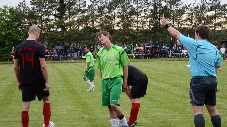 Impressionen vom Relegationsspiel des SV Garitz II gegen den TSV Ebenhausen II.