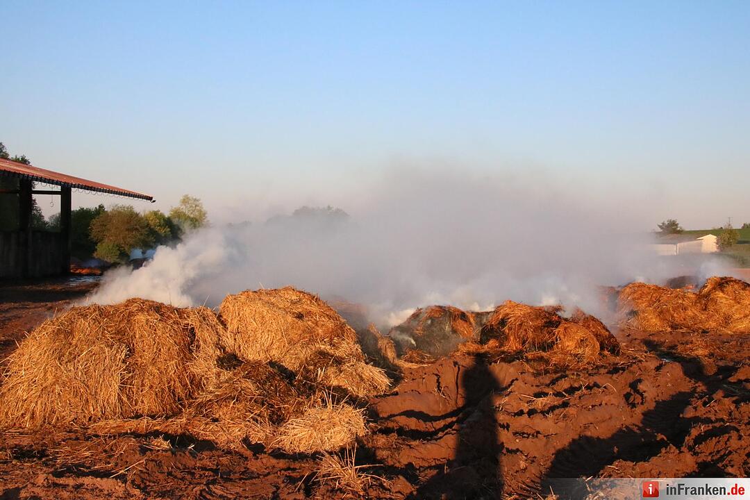Hoher Schaden bei Stallbrand bei Nüdlingen