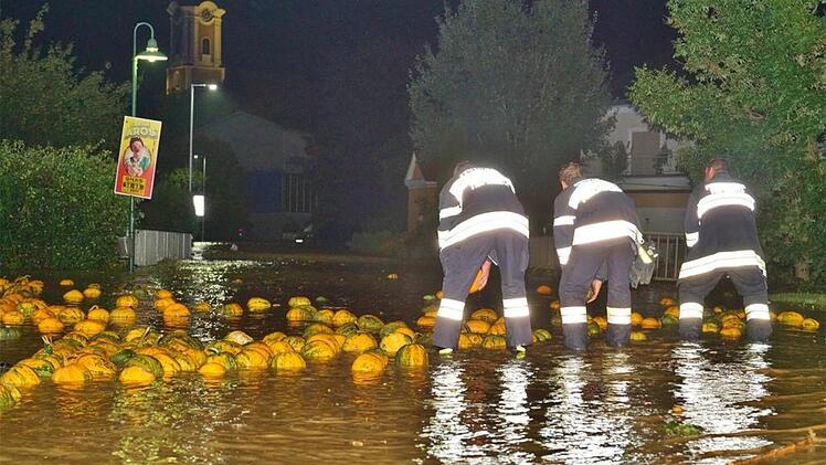Rettungskräfte waren im Dauereinsatz ...