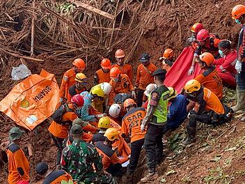 Erdrutsch in Indonesien