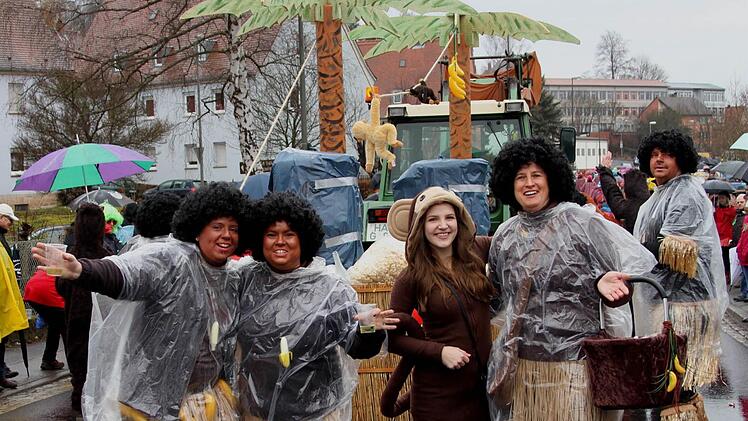 Der Nachbarstamm aus Eschenbach zu Besuch im Eltmanner Dschungel. Foto: Günther Geiling