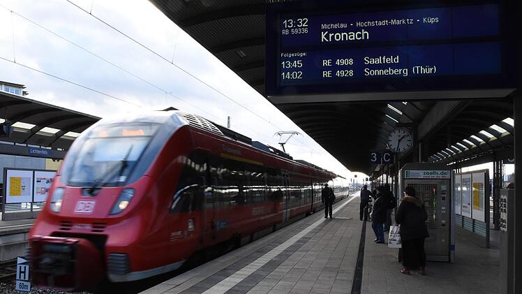Um 13 Uhr war der Bahnstreik bereits beendet. Doch am Morgen hatten viele Menschen Schwierigkeiten zur Schule oder auf die Arbeit zu kommen. Foto: Christoph WIedemann