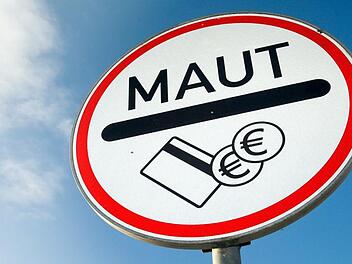 Die Einnahmen aus der Maut sollten dazu dienen, Verkehrsausbaumaßnahmen in der Region zu finanzieren, findet MdB Hans Michelbach (CSU).Foto: Jens Büttner/dpa