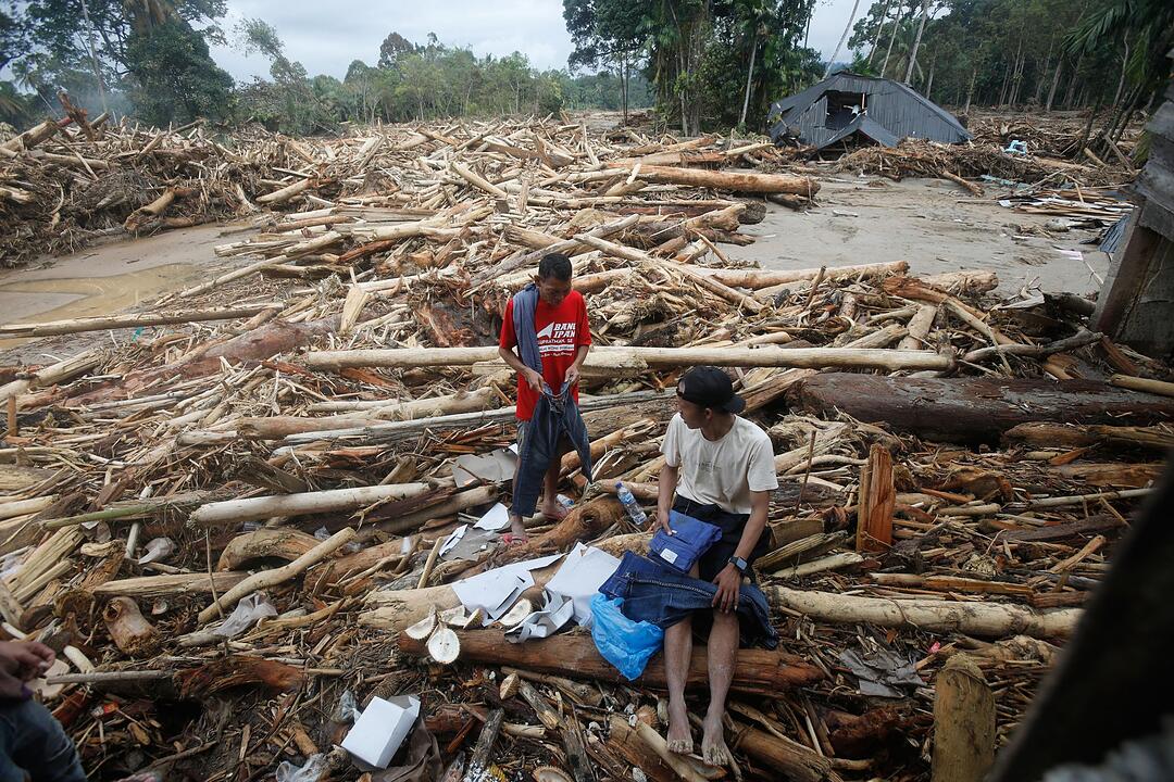 Sturzflut in Indonesien
