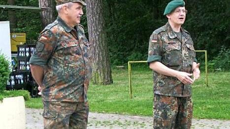 Friedwart Lender (l.) und Norbert Rauch bei einer Übung Foto: privat