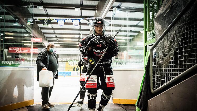 Von null auf hundert: Eishockey-Oberligist Höchstadt Alligators legt wieder los - nur kurz einer angeordneten Quarantäne. Andreas Klupp