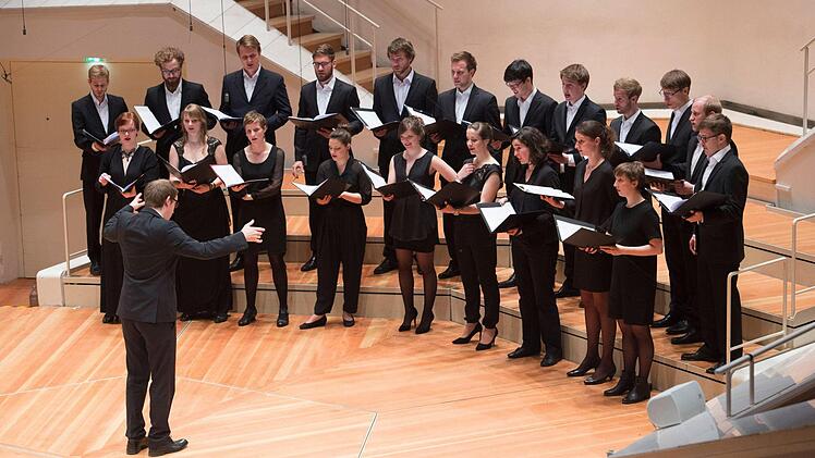 Der Chor "Das Vokalprojekt" kommt am 9. April nach Hallersdorf.  Foto: privat