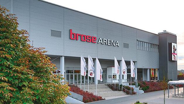 Die Brose-Arena in Bamberg hei&szlig;t auch in den kommenden f&uuml;nf Jahren Brose-Arena. Foto: Stadt Bamberg/Daniel L&ouml;b