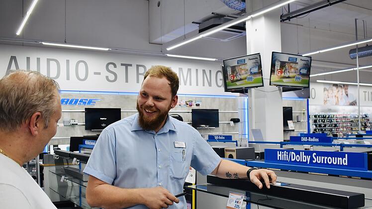 Ob vor oder nach dem Kauf: Bei expert Forchheim bist du mit deinen Fragen und Wünschen optimal aufgehoben. Foto: expert Forchheim