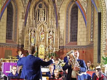 Der Musikverein Neukenroth spielt in der Vorweihnachtszeit wieder sein „Konzert der Besinnlichkeit“.