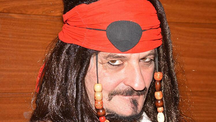 Ein Pirat in Burgpreppach.Foto : Gerhard Schmidt
