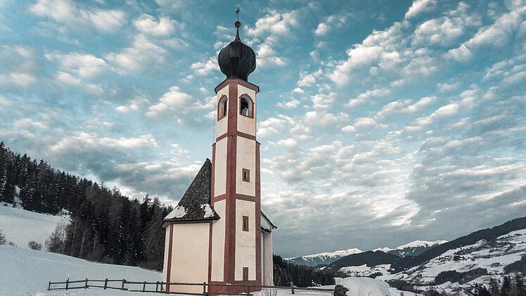 Kirche St. Johann bei St. Magdalena im Villn&ouml;sser Tal (Val di Funes)