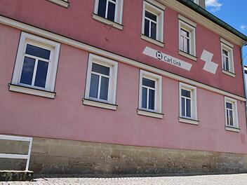 Im Carl-Link-Haus entstehen  123 Studienplätze für den Masterstudiengang "Autonomes Fahren". Die Hochschule Hof will dort im Wintersemester 2021 ebenfalls mit einem neuen Masterstudiengang starten.Archiv